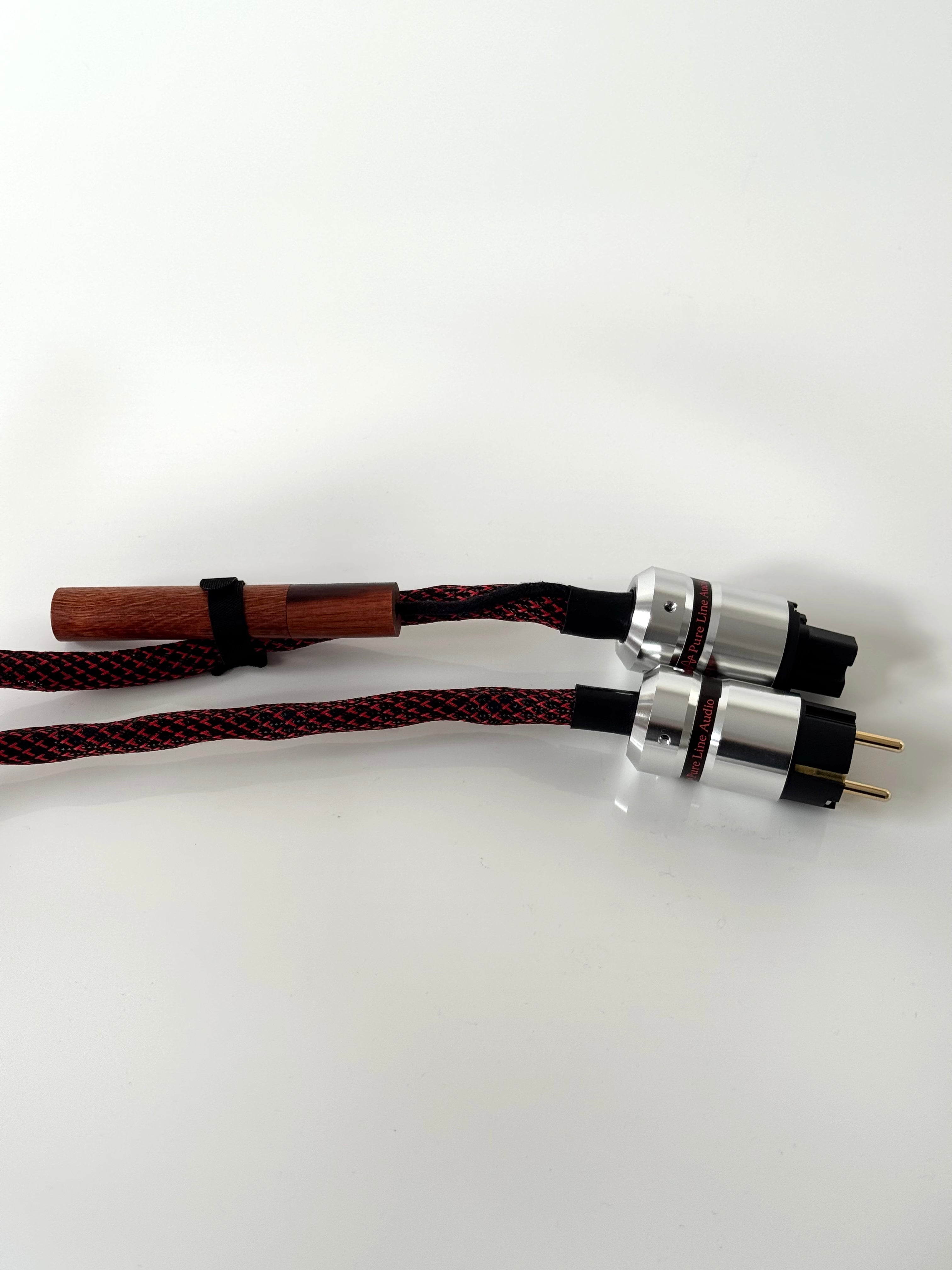 Cable de alimentación RedCore NoiseBlock™