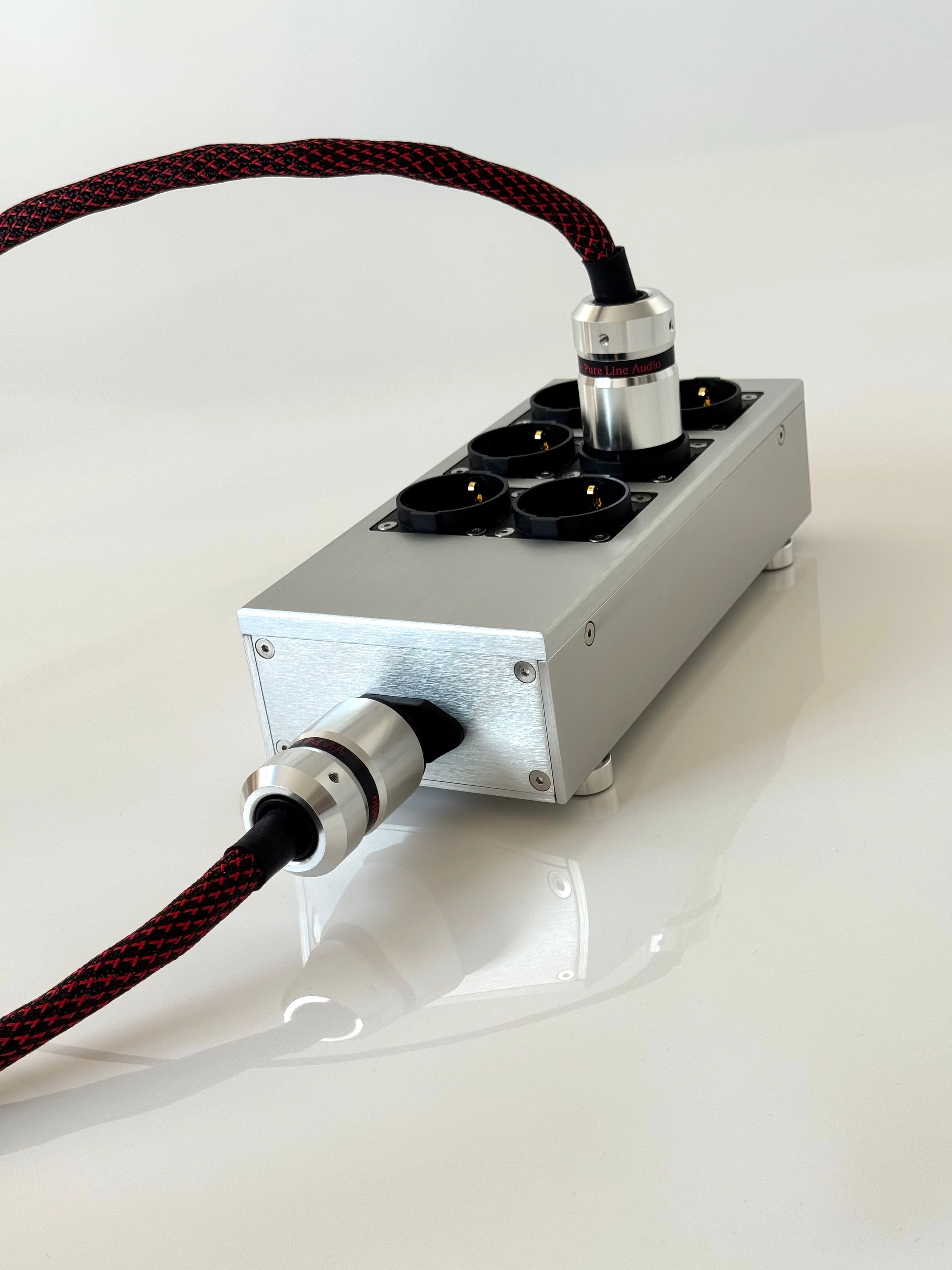 RedCore Audio Power Cable