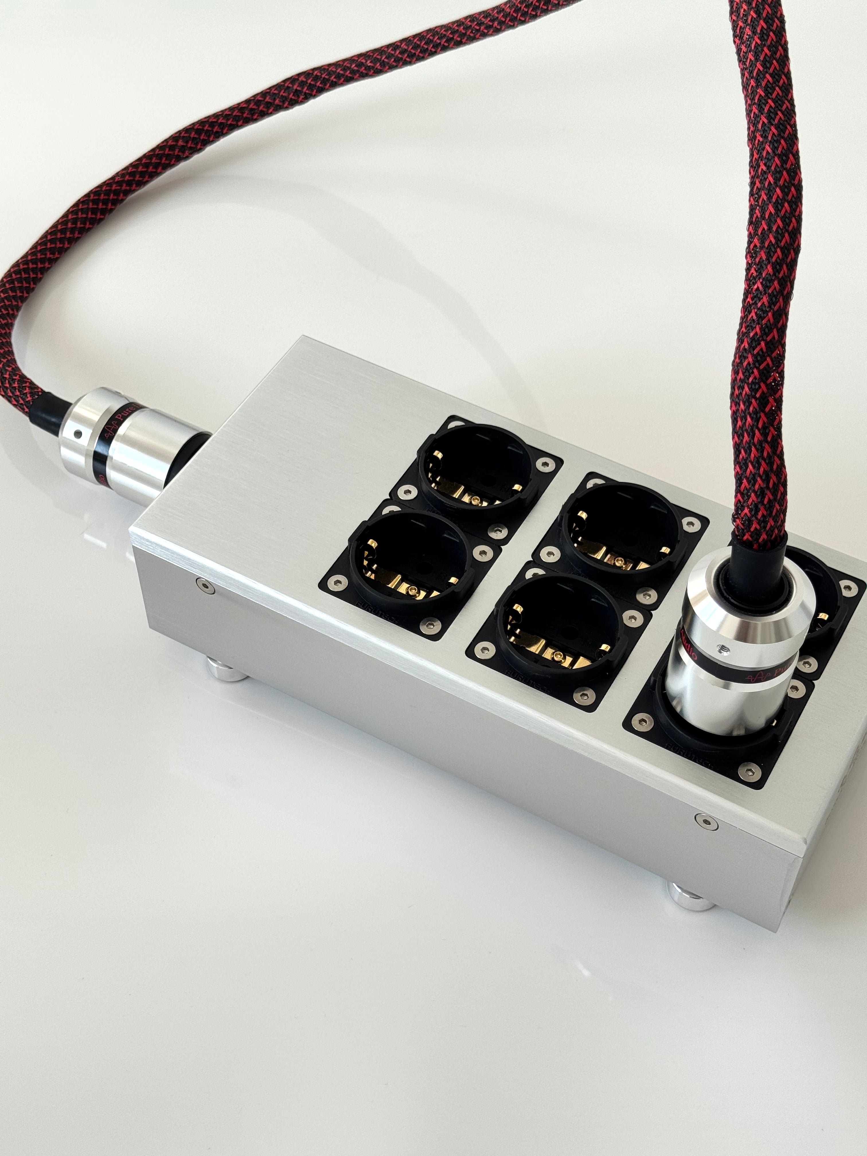 RedCore Audio Power Cable