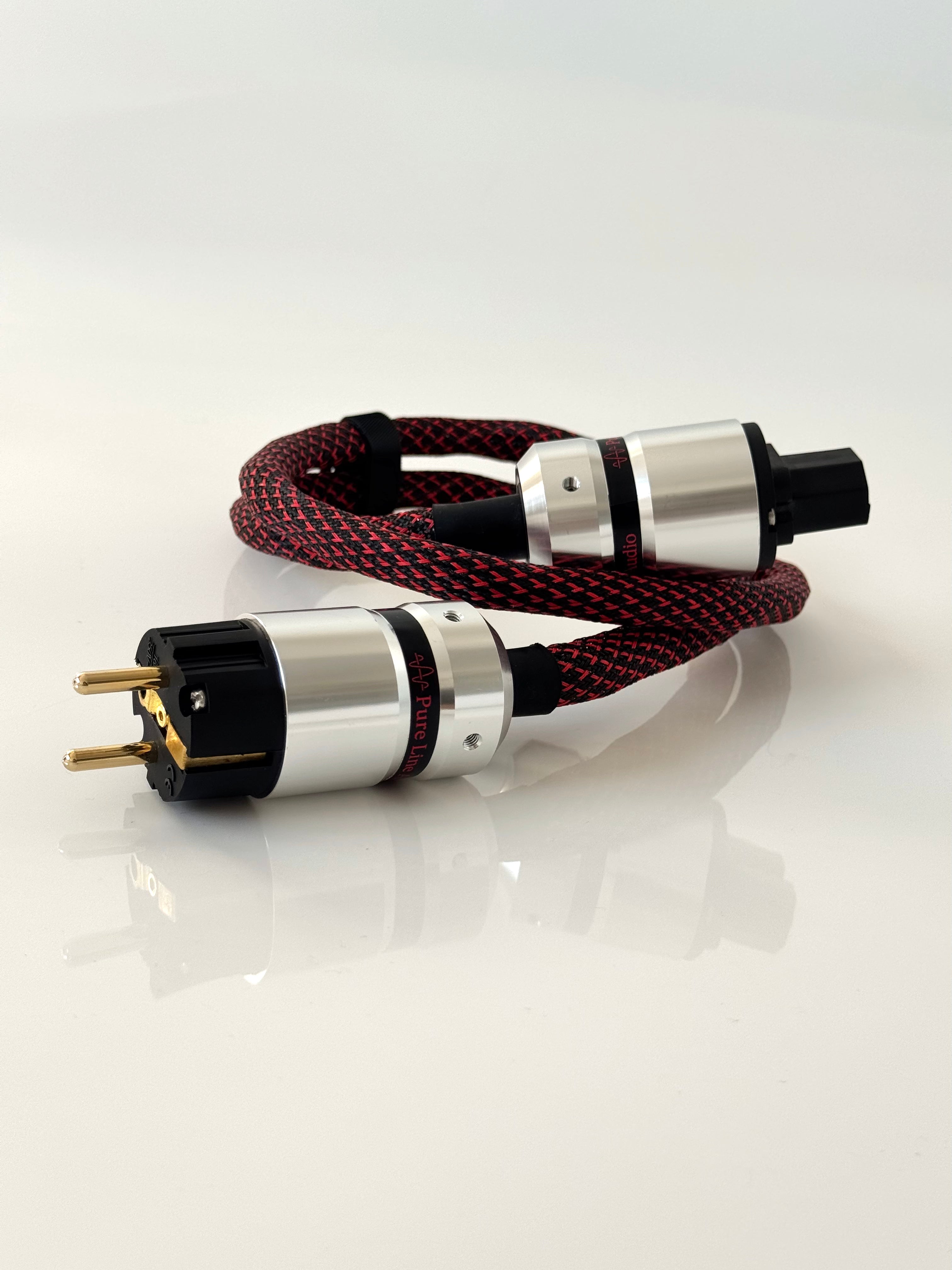 RedCore Audio Power Cable