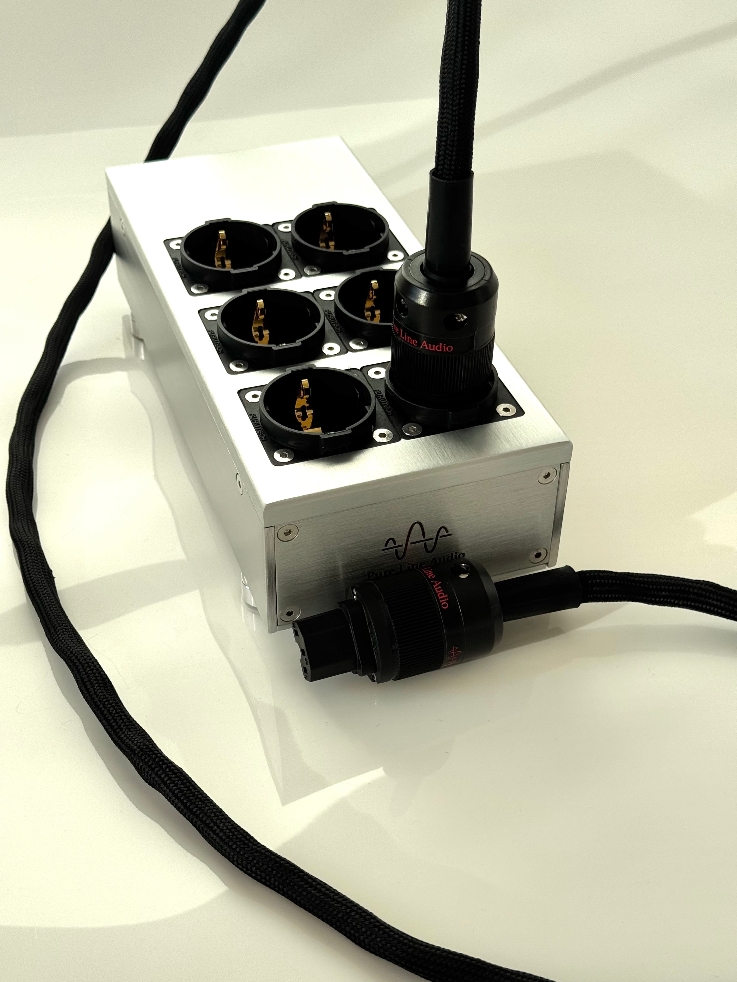 BlackCore Power Cable