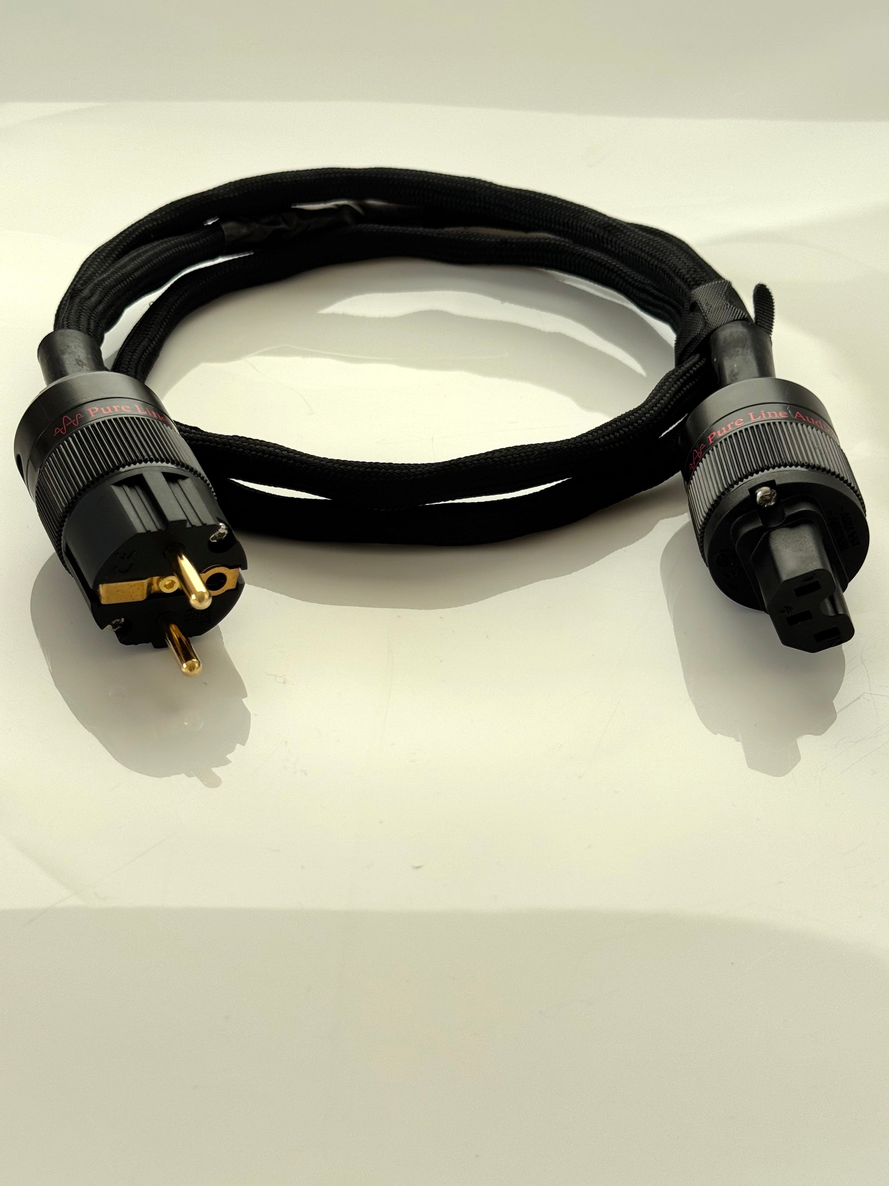 BlackCore Power Cable