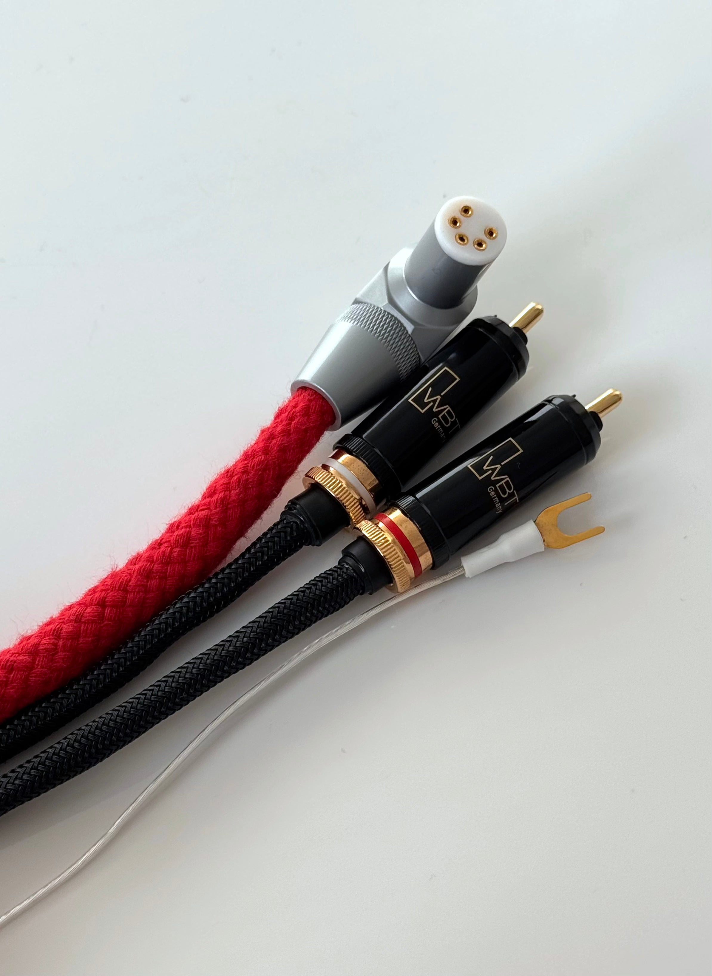 SilverCore Reference Tonearm DIN to RCA