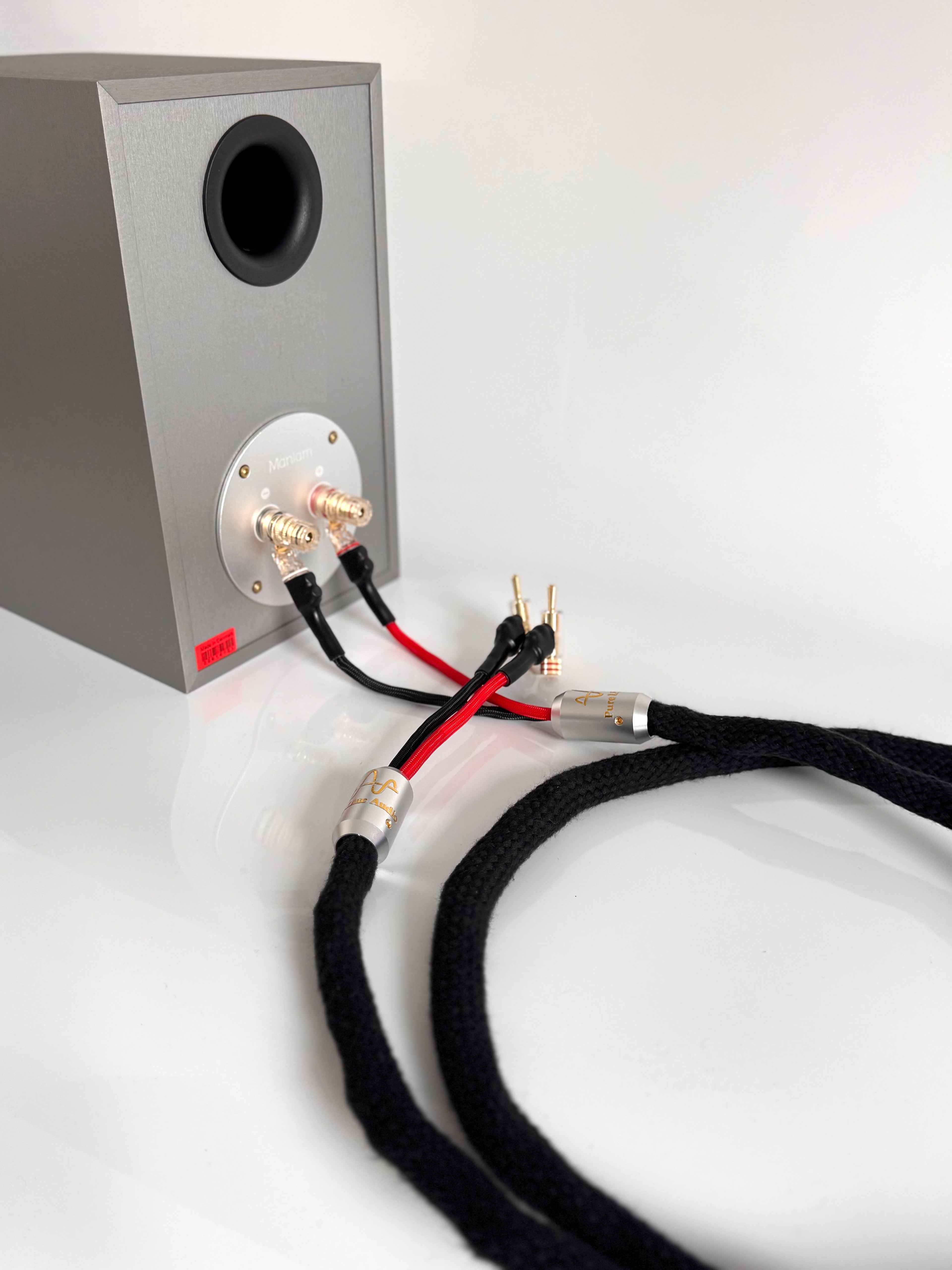 TriCore Ultra Speaker Cable