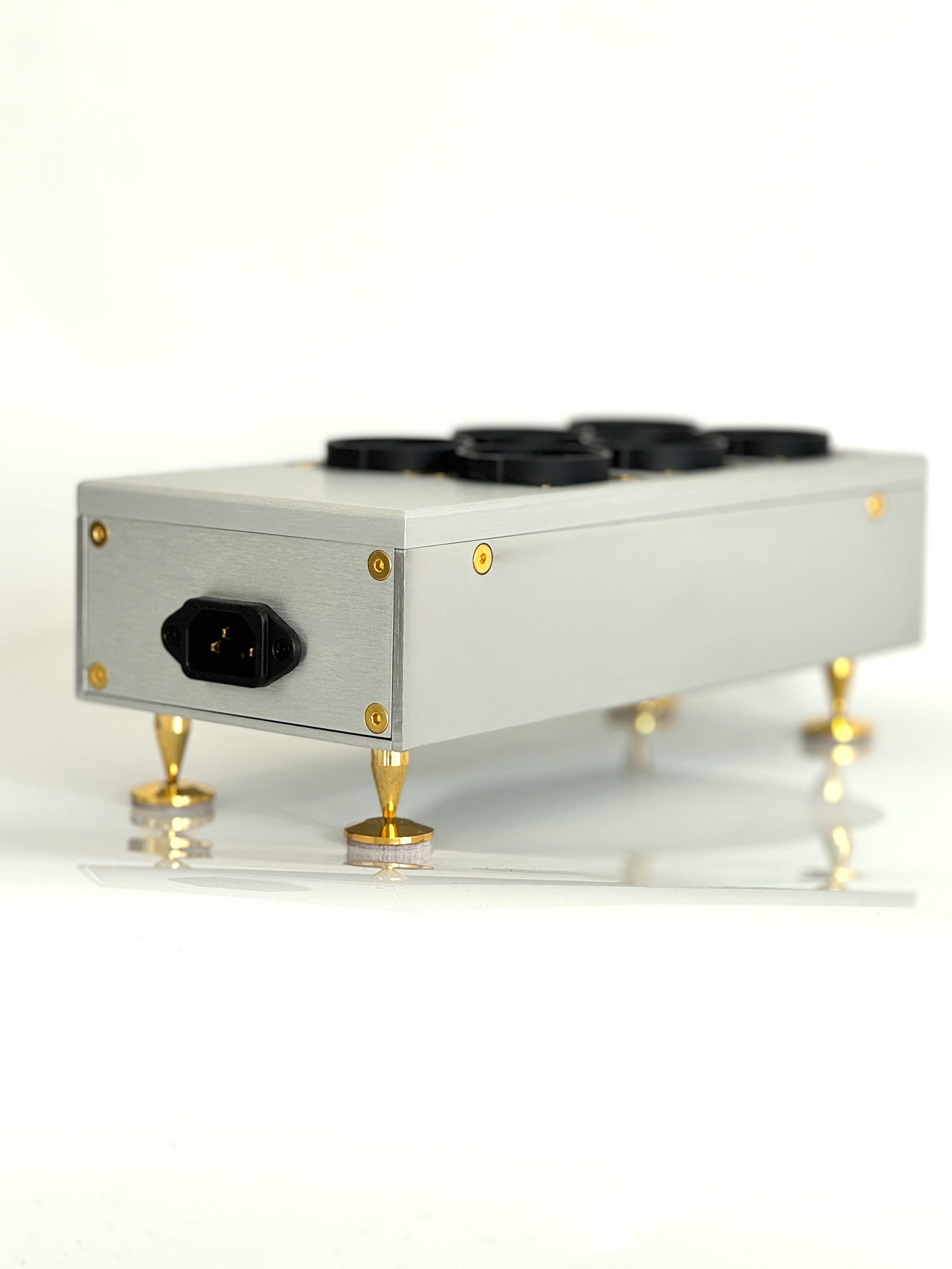 GoldCore 6 NoiseBlock Power Distributor